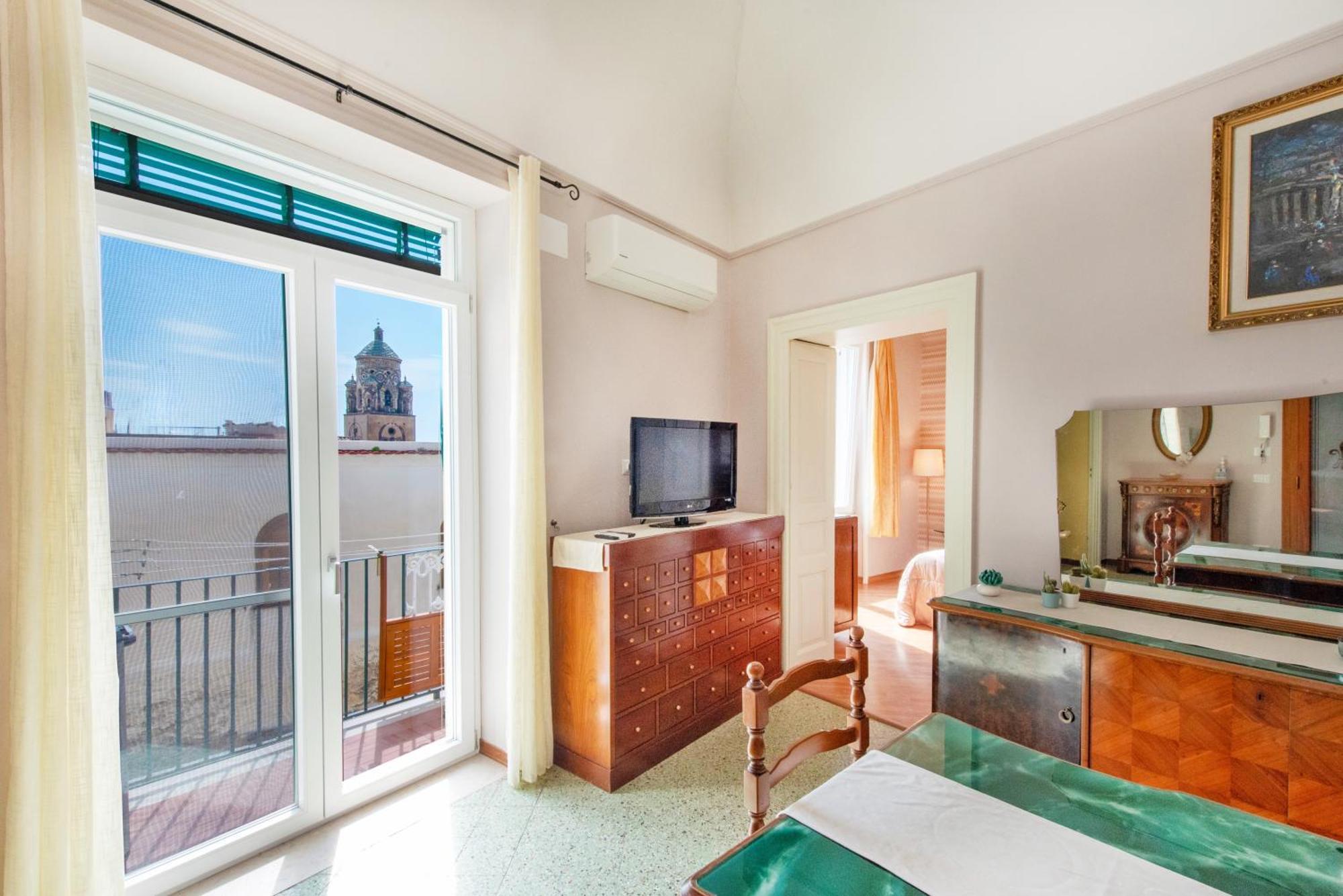 Apartment Amalpha Domus 100 Sqm Apt With Ac Wifi And Balcony *